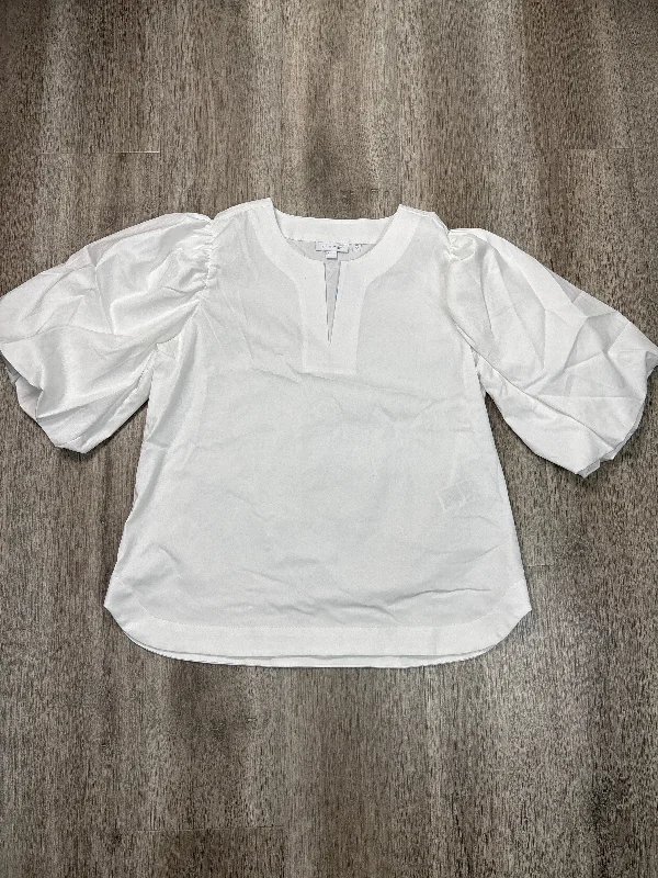 Women's Blouse with U-Shaped CollarBlouse Short Sleeve By Chicos In White, Size: S