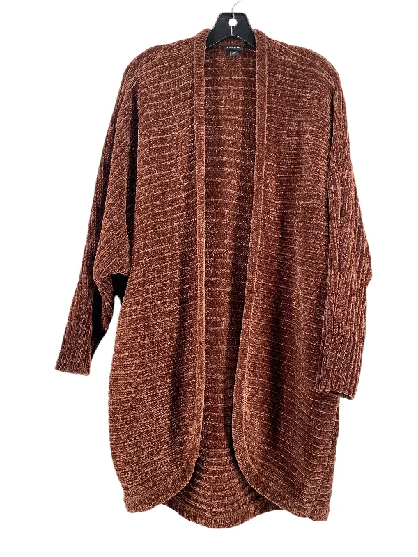 Women's Bulgarian Wool SweatersSweater Cardigan By Torrid In Brown, Size: 1x