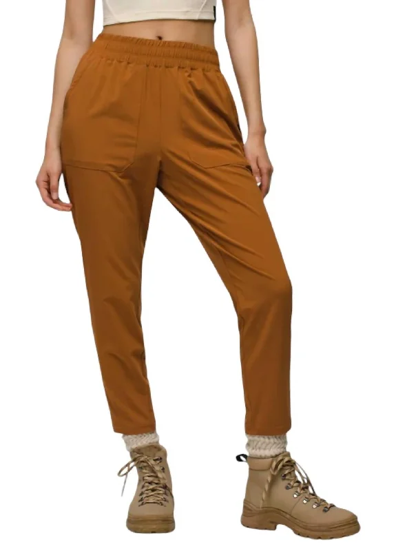 Women's Jodhpurs with U-Shaped CollarWomen's Railay Straight Pant In Clay