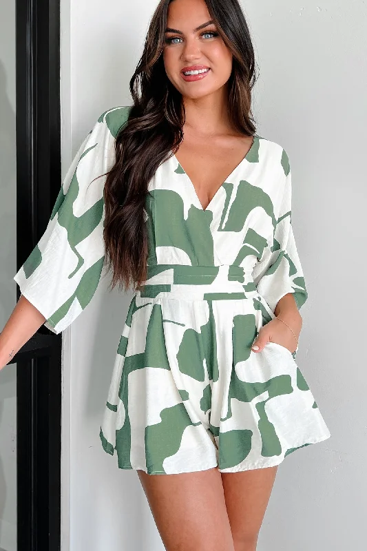 Women's Jumpsuits with Keyhole CollarElevated Vision Printed Romper (Green)