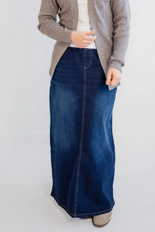 Women's Low-Waisted SkirtsRosemary Denim Skirt in Dark Wash