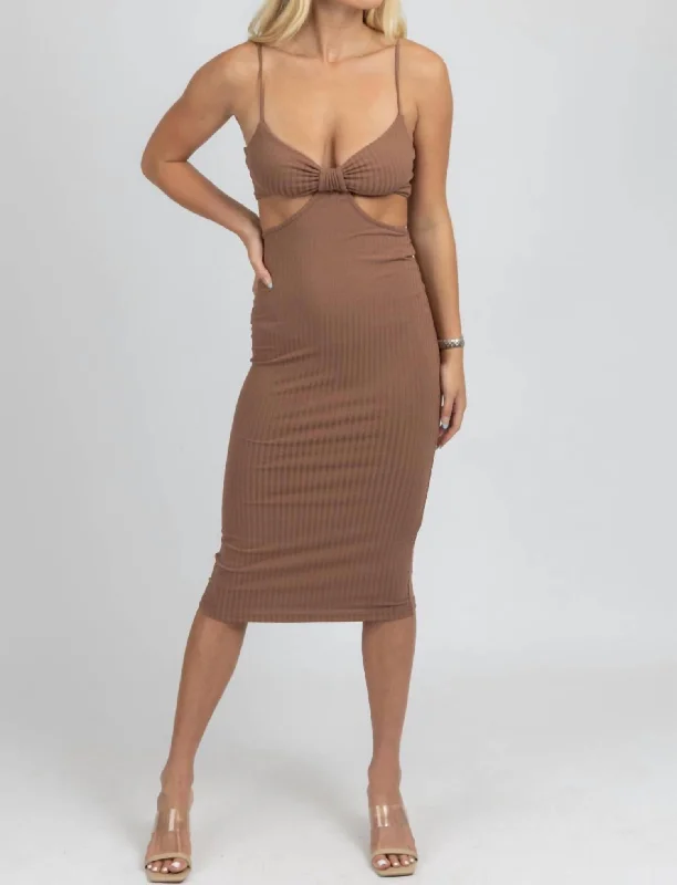 Women's Sweetheart-Neck DressesCutout Ribbed Midi Dress In Mocha