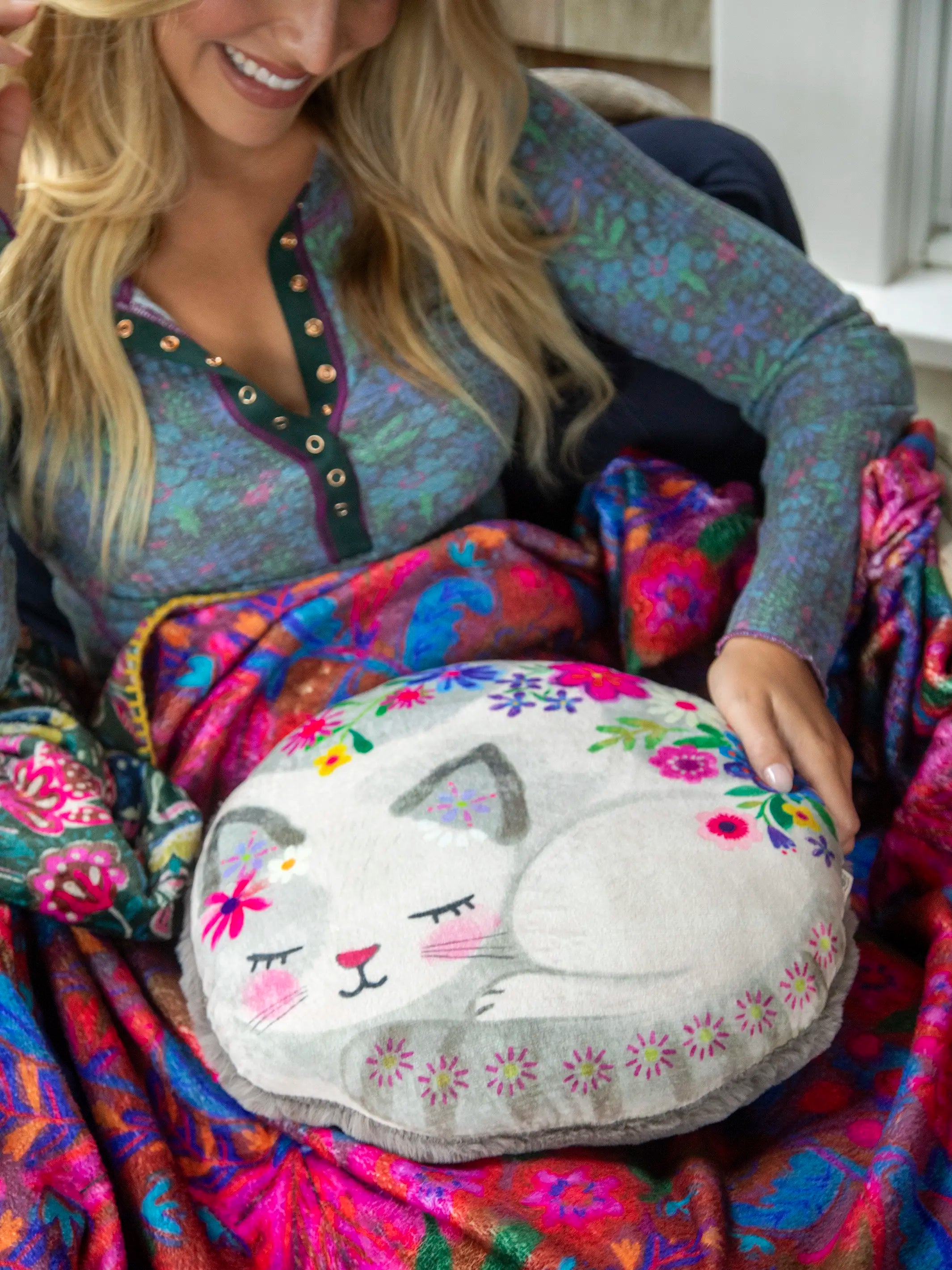 women's pajamas for those who want to feel pampered and lovedCozy Weighted Pillow - Cat