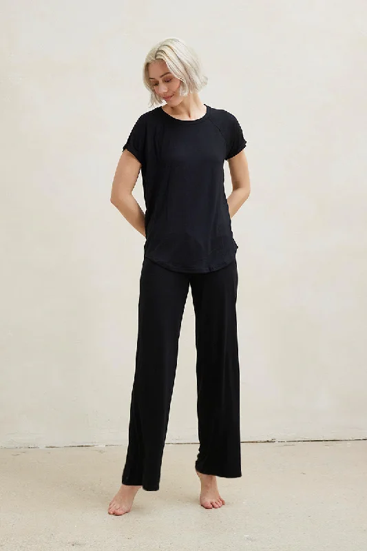 women's pajamas for those who value qualityT-Shirt Top + Pajama Pant